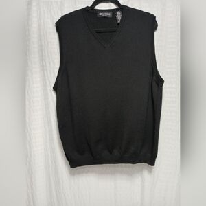 Brandini 100% Fine Merino Wool V Neck Vest. Men's L